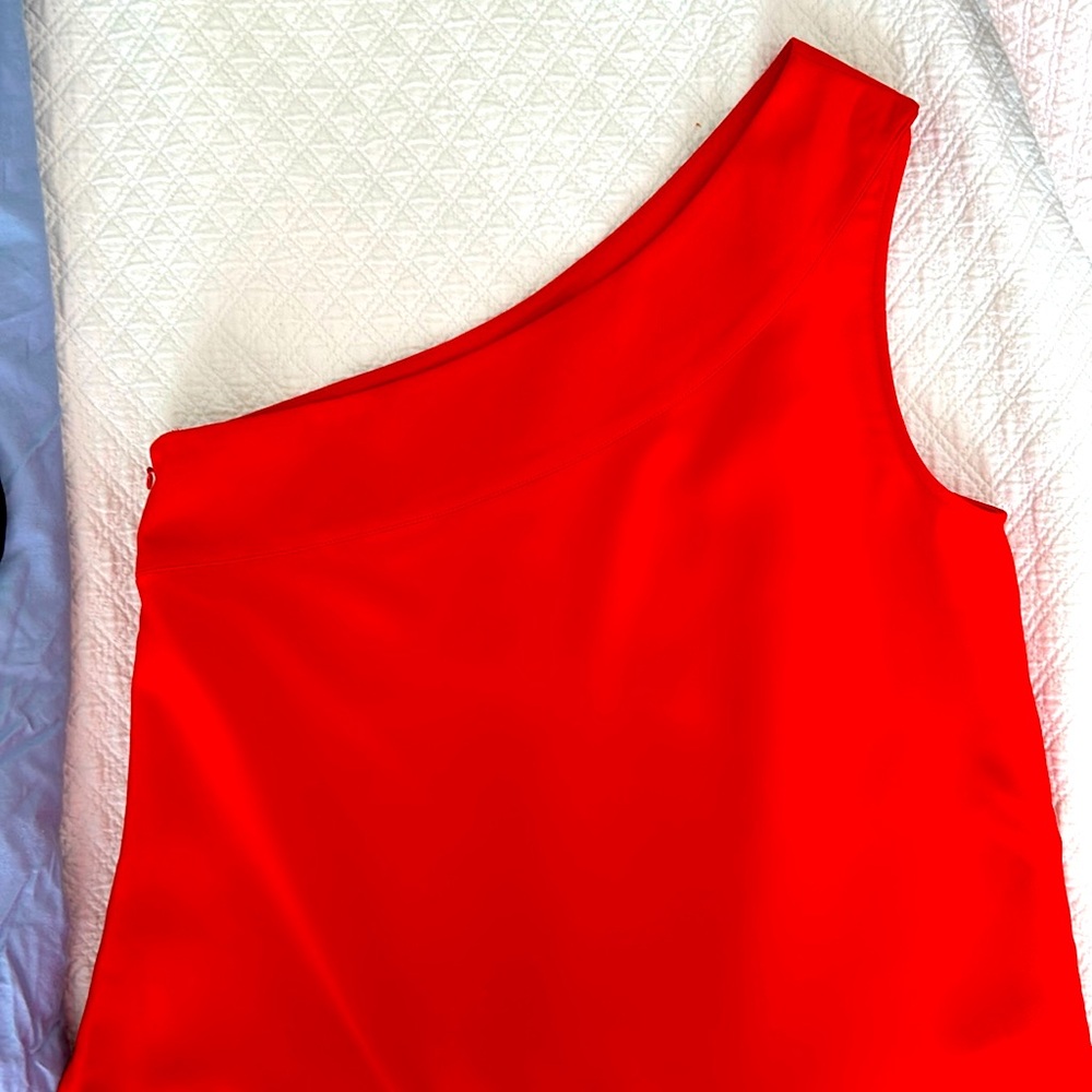 Banana Republic Silky Red Top | Size Small